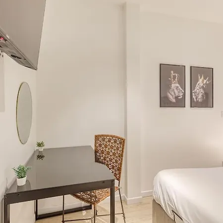Loft Standing 101 M2 - Proche Tour Eiffel - 3 Min Metro Apartment